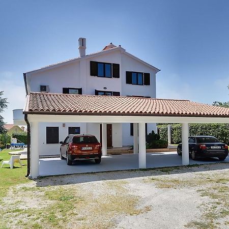 Villa Mutila Medulin Exterior foto